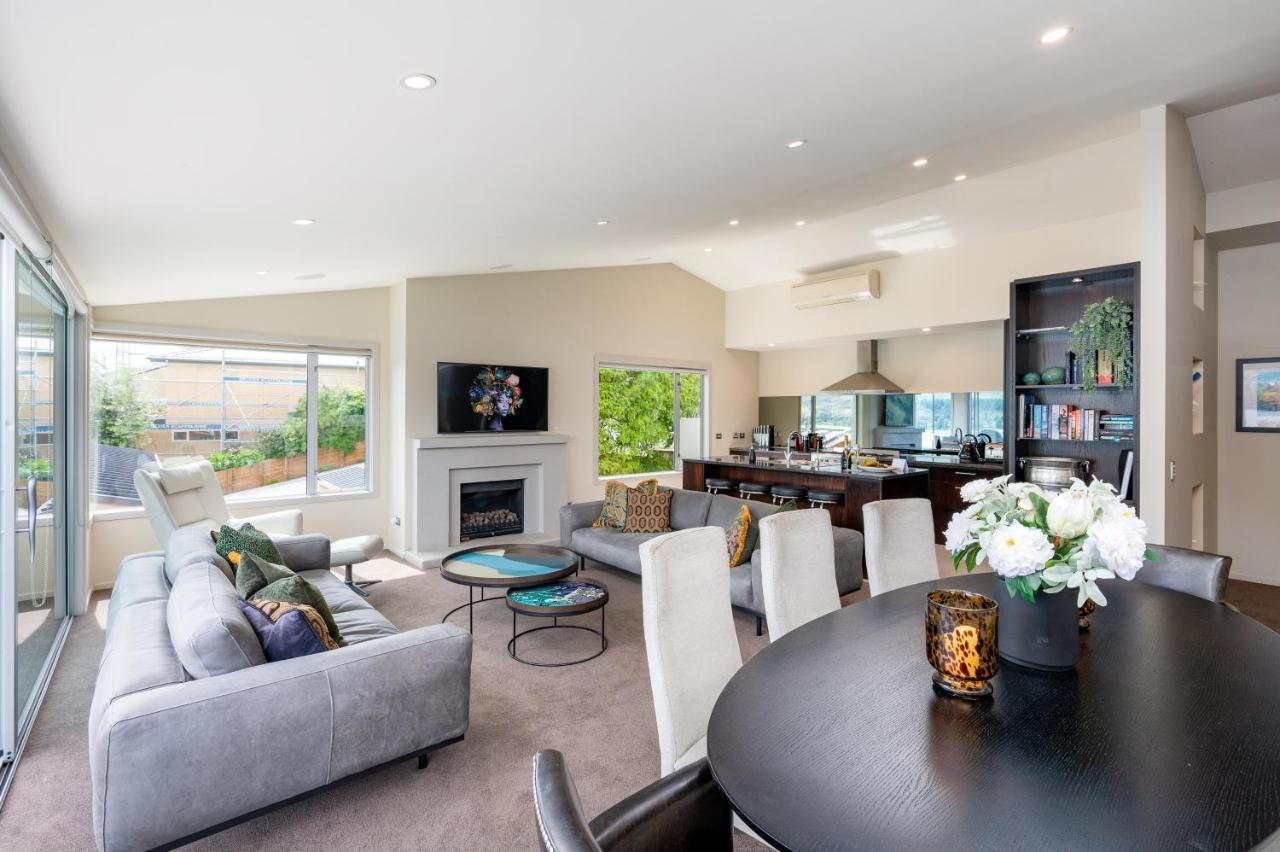 Luxury Lakeview Vista Apartment Ванака Экстерьер фото
